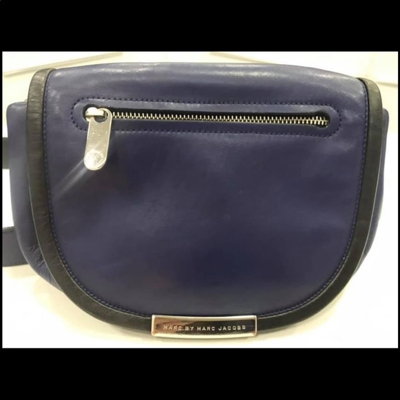 Marc Jacobs blue cross body saddle bag - Picture 2 of 3